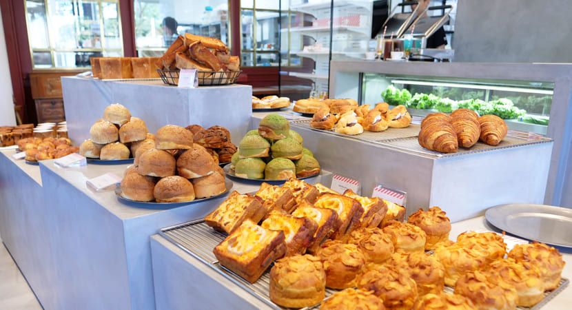 愛知・犬山市のパンとエスプレッソと犬山城の店内