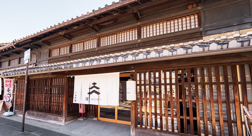 愛知・犬山市のパンとエスプレッソと犬山城の店内