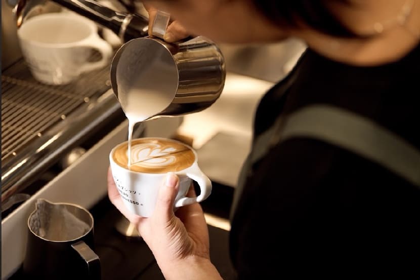 原宿・Bread , Espresso &のカフェラテ