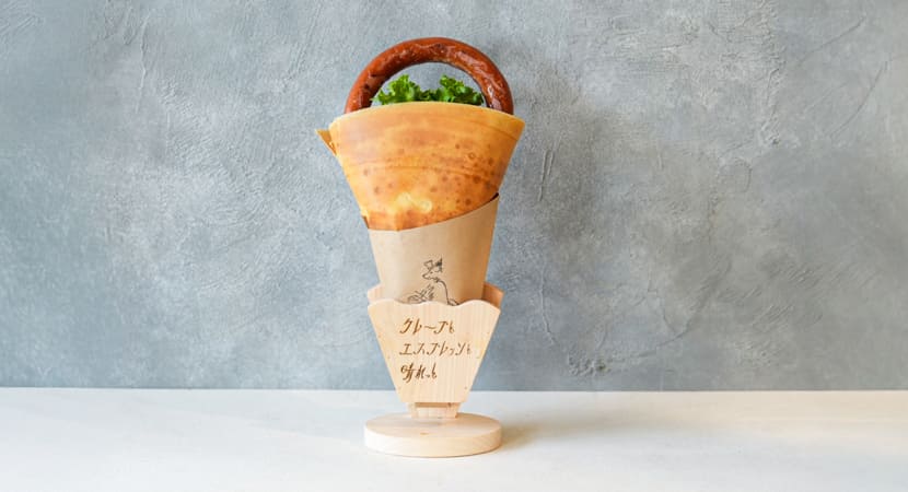 沖縄・那覇（パレットくもじ内）の「クレープとエスプレッソと晴れっと」のウインナーチーズエッグ