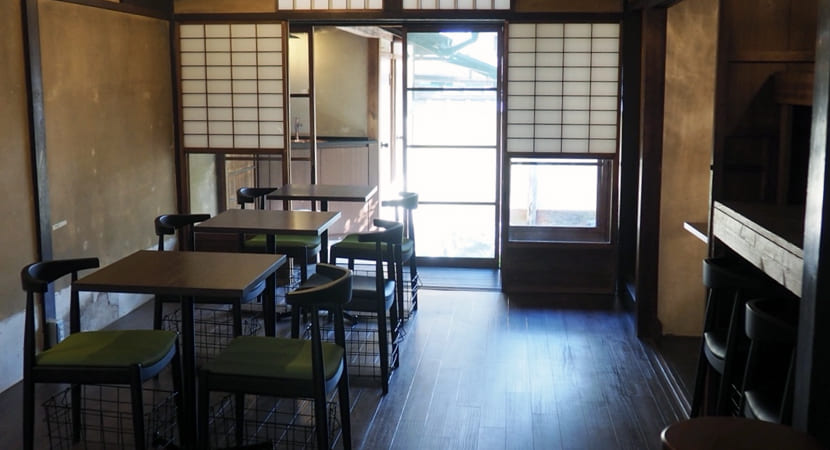 京都府・京都市　囲と囲曲の店内（1階）