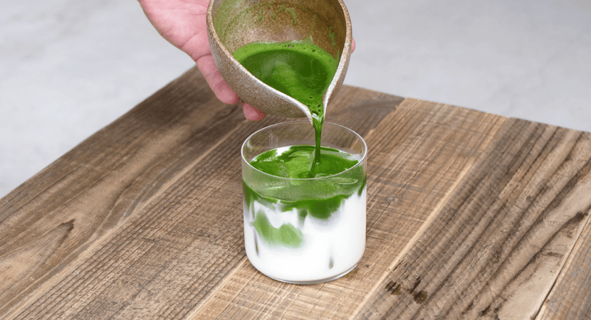 東京・平河町のカフェ「ZTTo morning」の抹茶ラテ